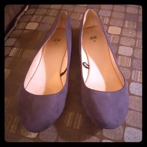 H&M Flats